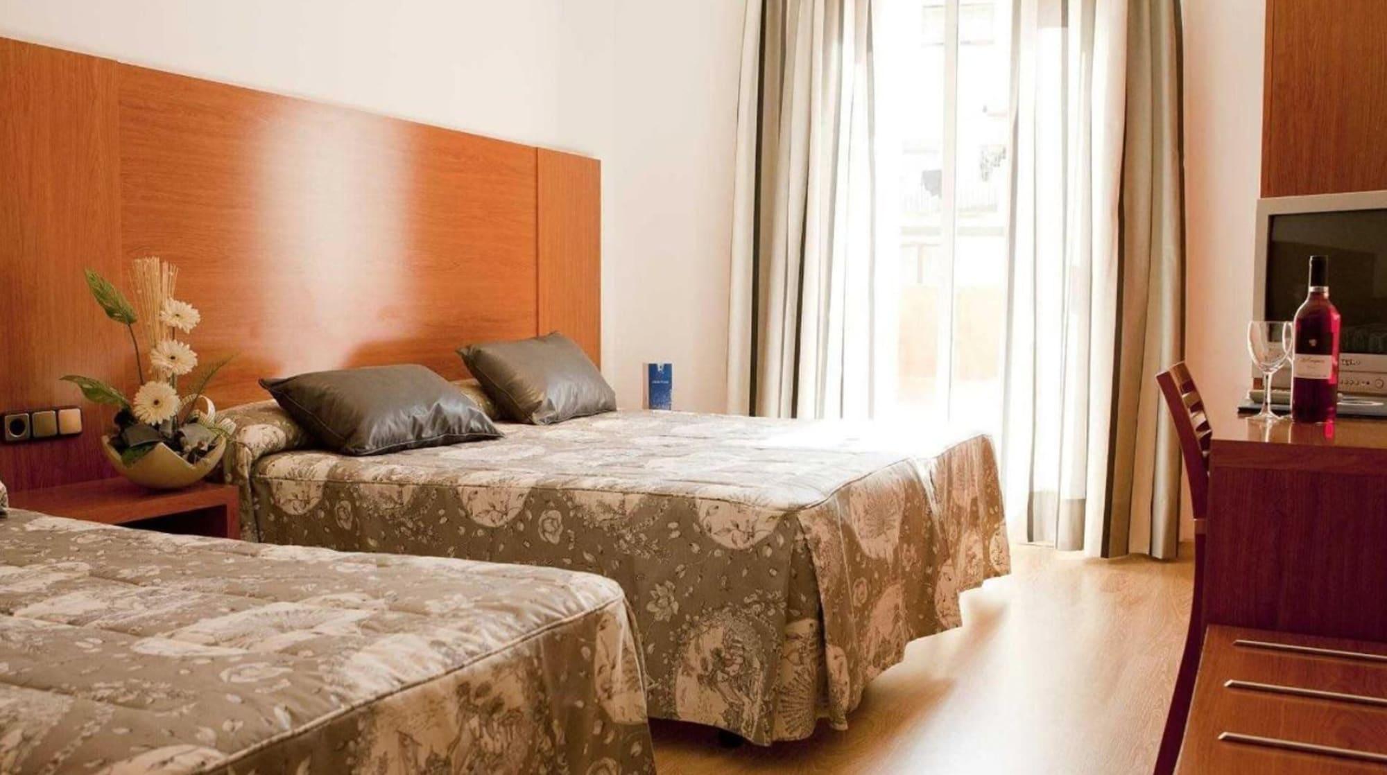 Ramblas Hotel Barcellona Esterno foto