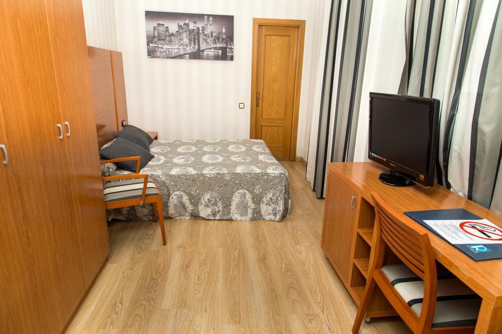 Ramblas Hotel Barcellona Esterno foto